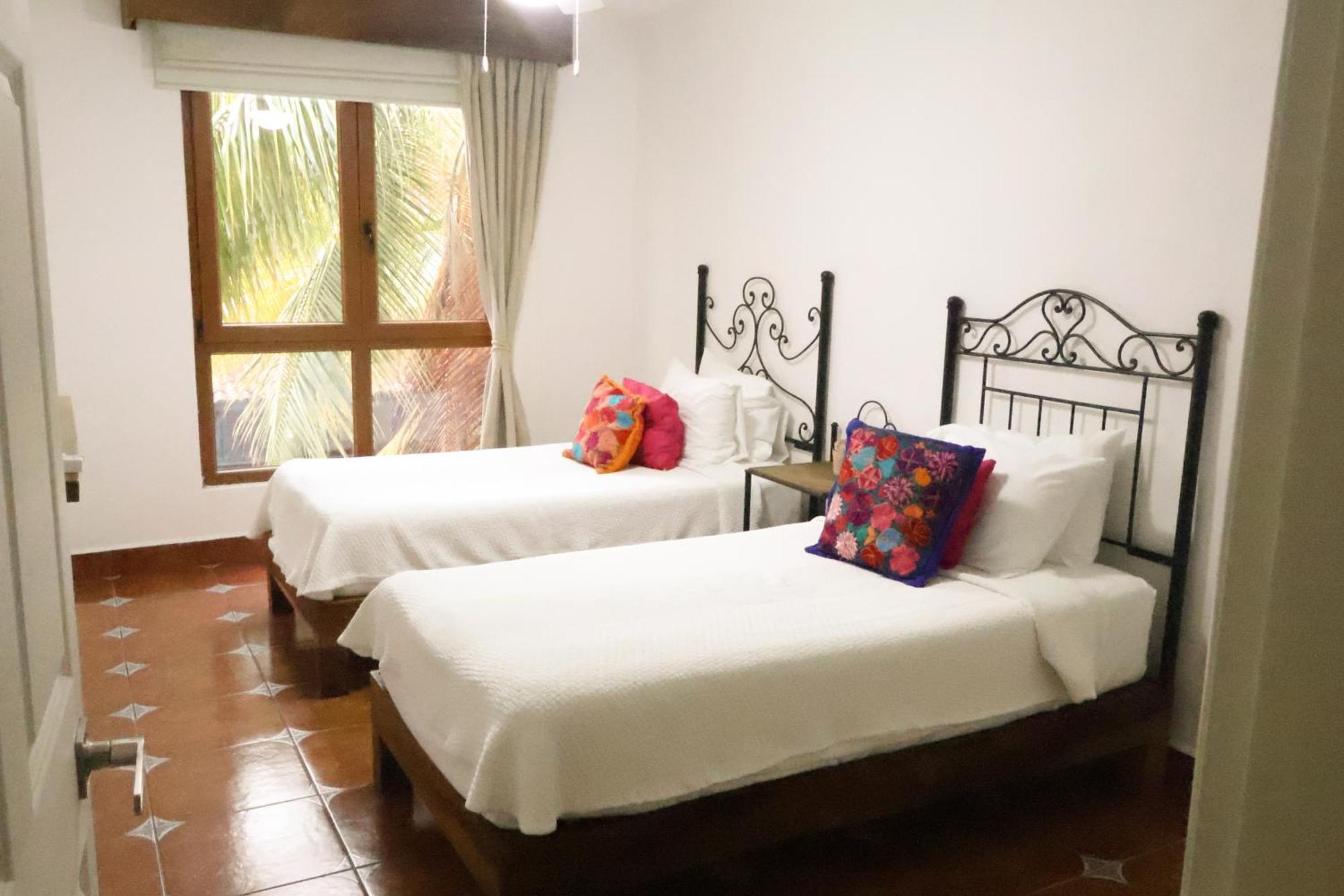 Casa Loteria -Pueblito Sayulita- Colorful, Family And Relax Experience With Private Parking And Pool Ξενοδοχείο Εξωτερικό φωτογραφία